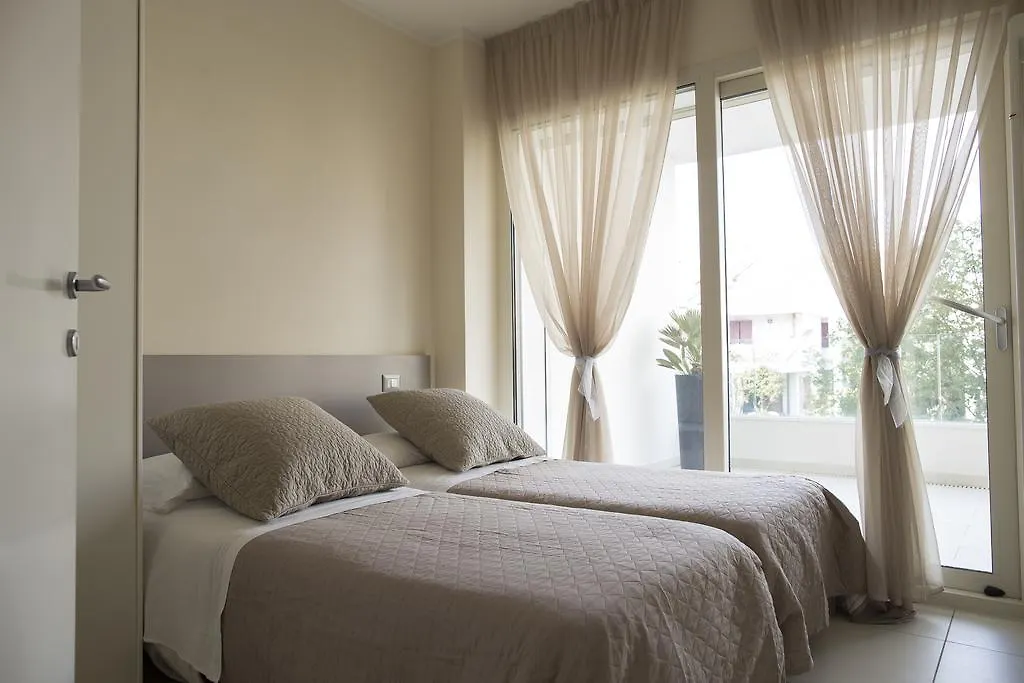 Residence Millecento Cesenatico Aparthotel
