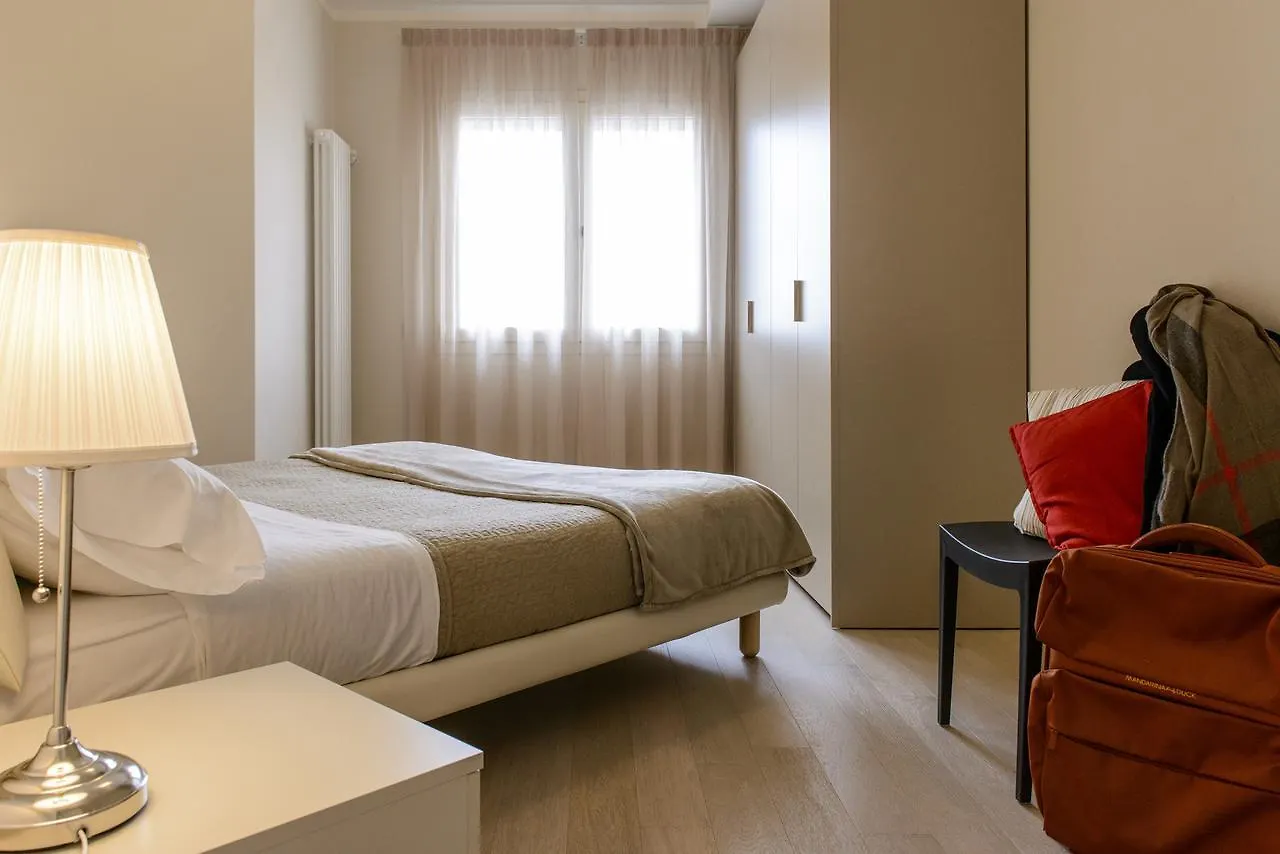 Residence Millecento Cesenatico 3*,